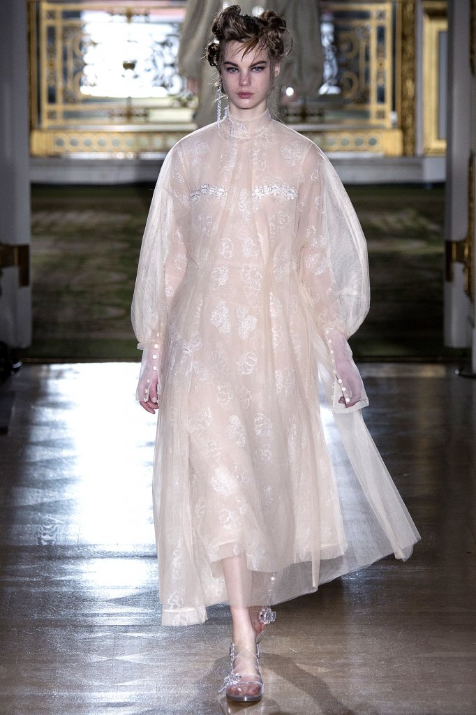 西蒙娜·罗莎 Simone Rocha 2016/17秋冬高级成衣发布秀 - London Fall 2016