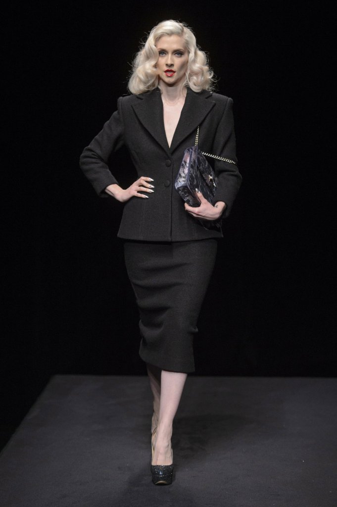 夏洛特·奥林匹亚 charlotte olympia 2016/17秋冬高级成衣发布