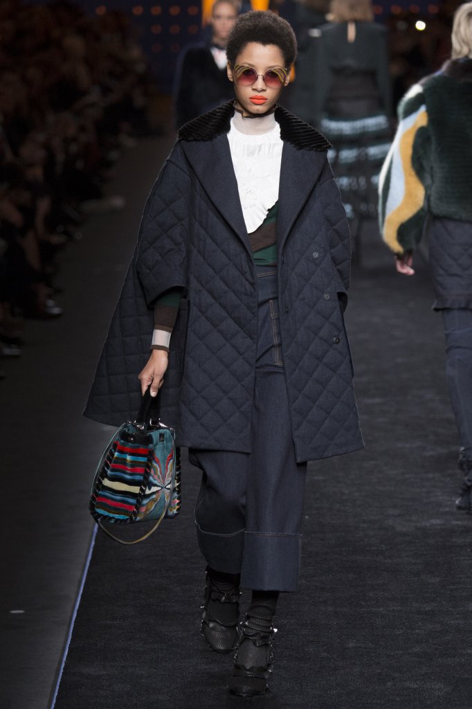 芬迪fendi 2016/17秋冬高级成衣发布秀 - milan fall 2016