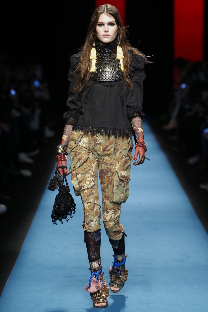 D二次方 Dsquared² 2016/17秋冬高级成衣发布秀 - Milan Fall 2016