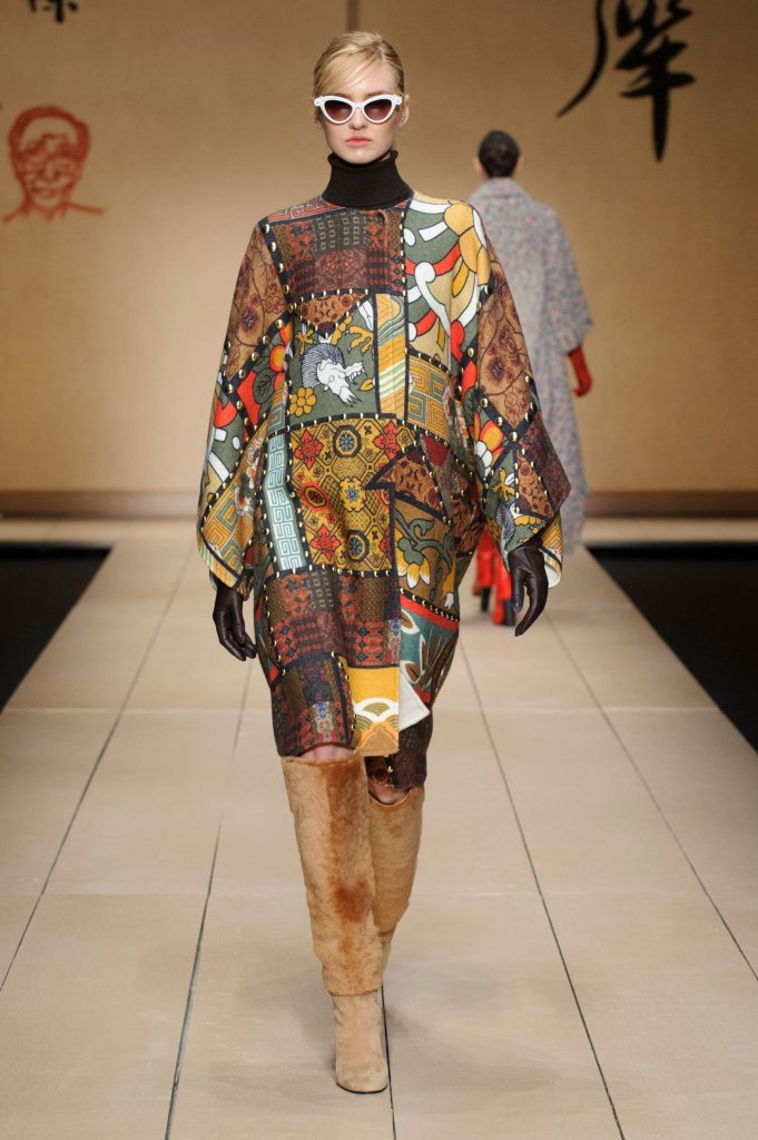罗娜 Laura Biagiotti 2016/17秋冬高级成衣发布秀 - Milan Fall 2016
