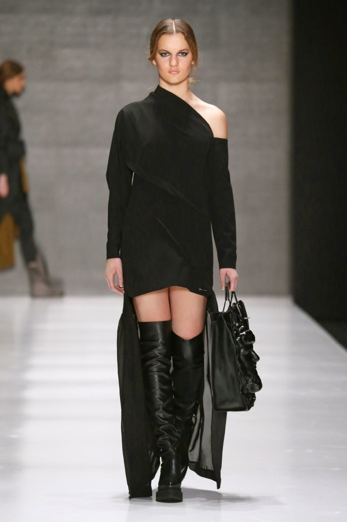 Salle De Mode 2016/17秋冬高级成衣发布秀 - Moscow Fall 2016