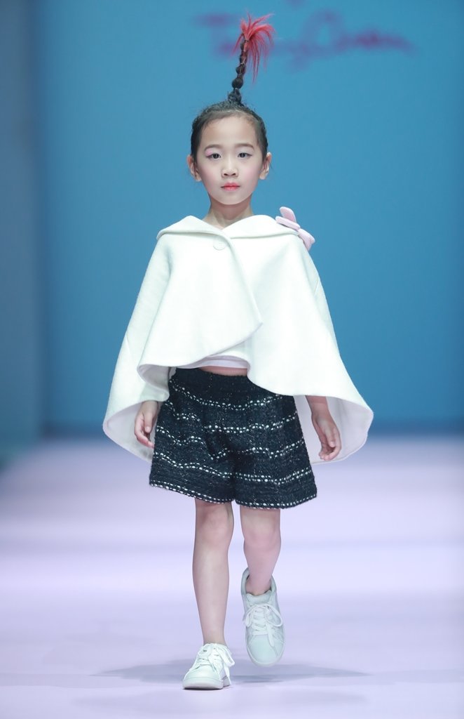 Hishowkids·陈太阳少儿定制服饰发布会