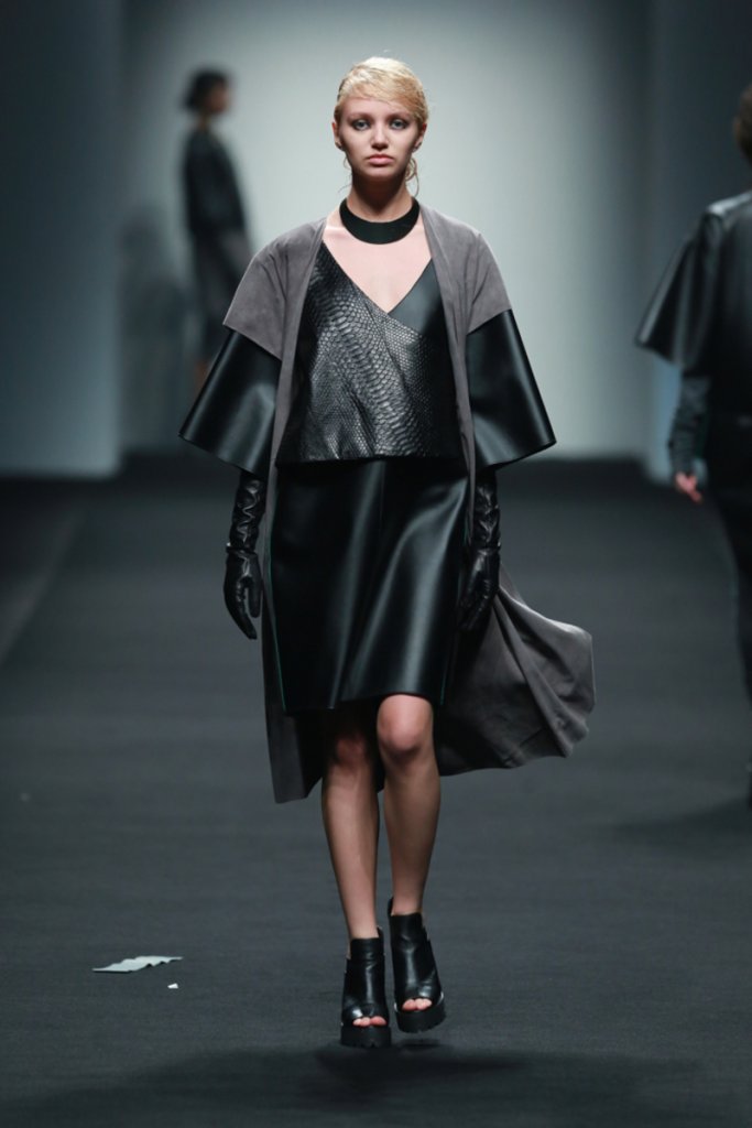 Alberto Zambelli & Istituto Marangoni 2016/17秋冬系列高级成衣发布秀 - Shanghai Fall 2016