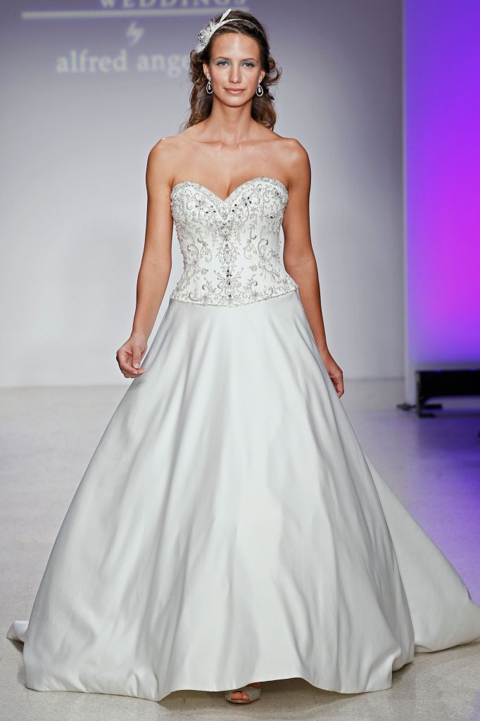 Alfred Angelo 2013春夏系列婚纱发布 - Bridal Spring 2013