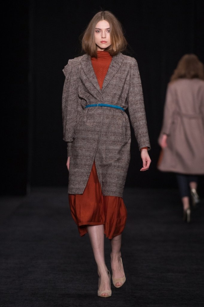 Alena Akhmadullina 2014/15秋冬高级成衣发布秀 - Moscow Fall 2014