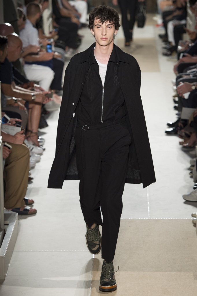 华伦天奴 valentino 2017春夏系列男装发布秀 - paris spring 2017
