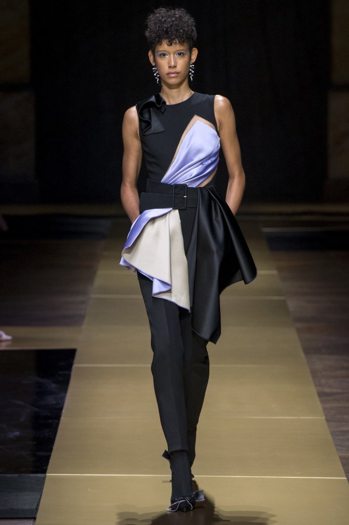 范思哲高定 Atelier Versace 2016/17秋冬高级定制发布秀 - Couture Fall 2016