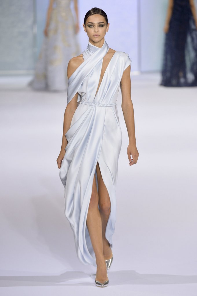 英国 伦敦 走秀(runway) 2016/17秋冬高级定制 女装鱼尾裙 fishtail