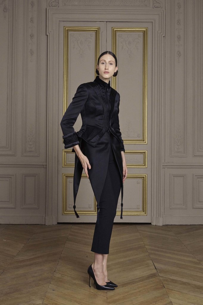 贾尔斯 Giles 2016/17秋冬高级定制发布秀 - Couture Fall 2016