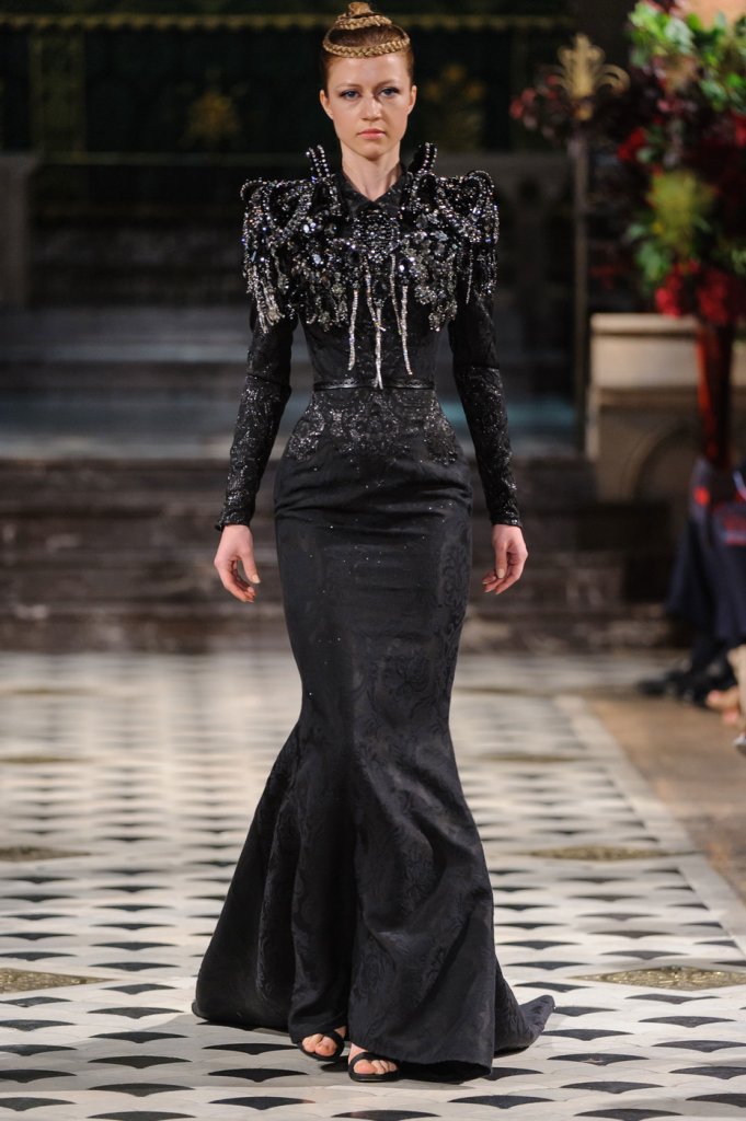 法国 巴黎 走秀(runway) 2016/17秋冬高级定制 女装美人鱼礼服裙