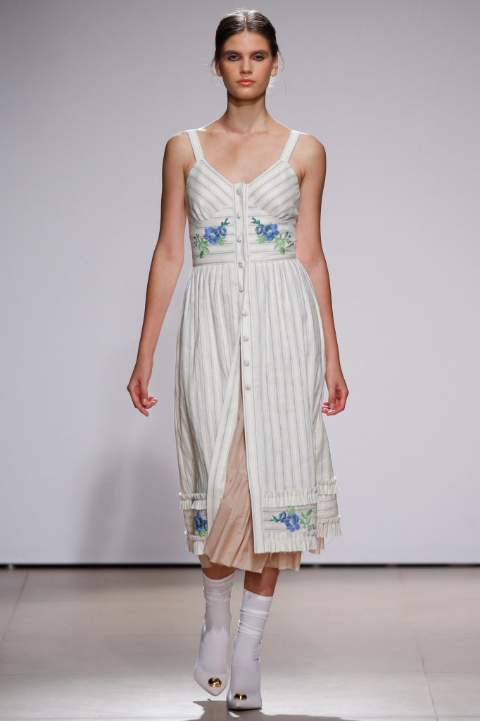 flow the label 2017春夏高级成衣发布秀 - kiev spring 2017