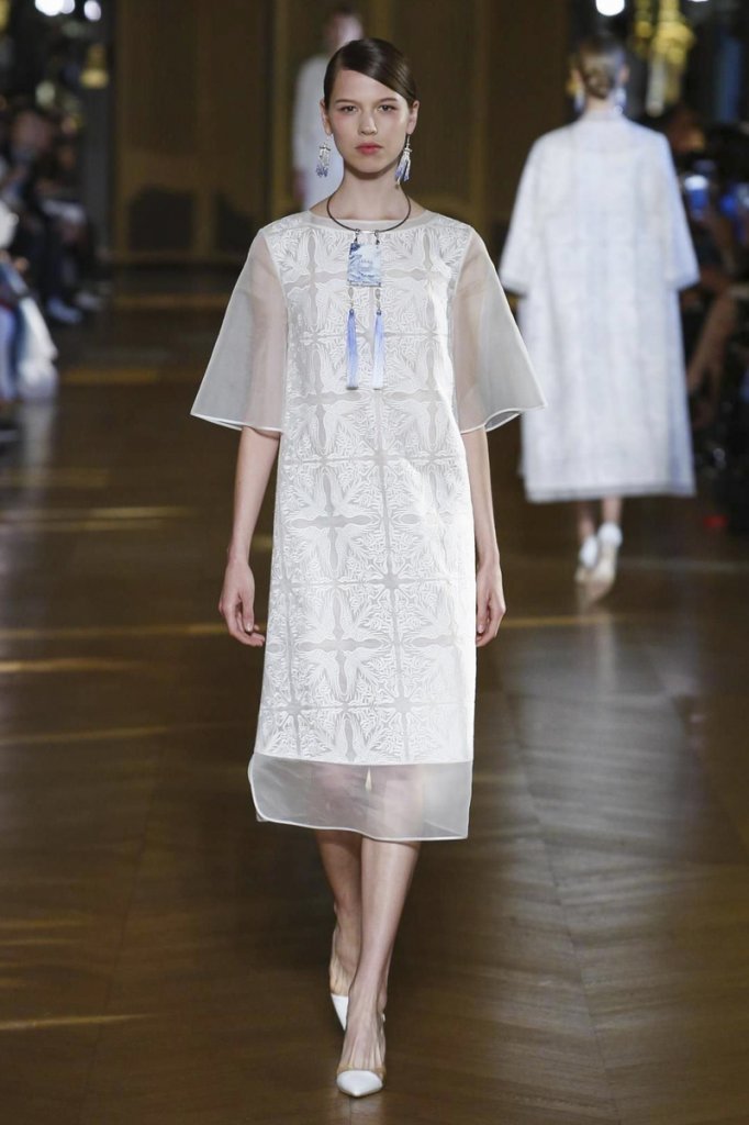 盖娅传说 中国 北京 走秀(runway) 2017春夏 女装