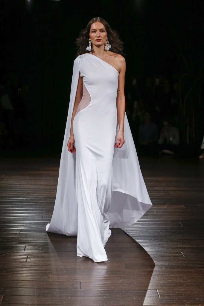 纳伊·姆汗 Naeem Khan 2017/18秋冬系列婚纱发布秀 - Bridal Fall 2017