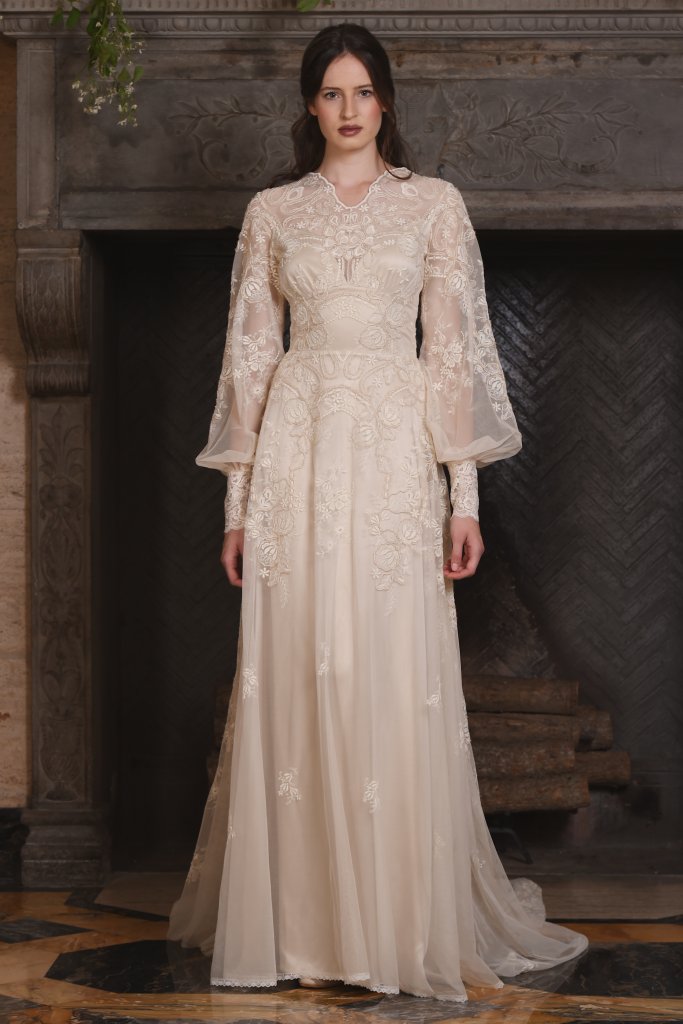 克莱尔·佩蒂伯恩 Claire Pettibone 2017/18秋冬系列婚纱发布秀 - Bridal Fall 2017