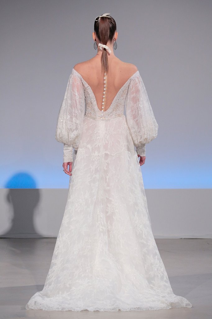 Isabelle Armstrong 2017/18秋冬系列婚纱发布秀 - Bridal Fall 2017