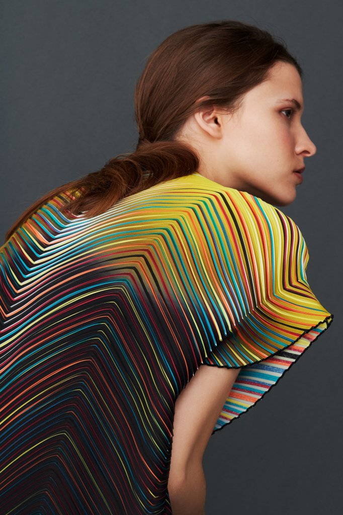 三宅一生 issey miyake 2017早秋高级成衣lookbook(pre-fall 2017)