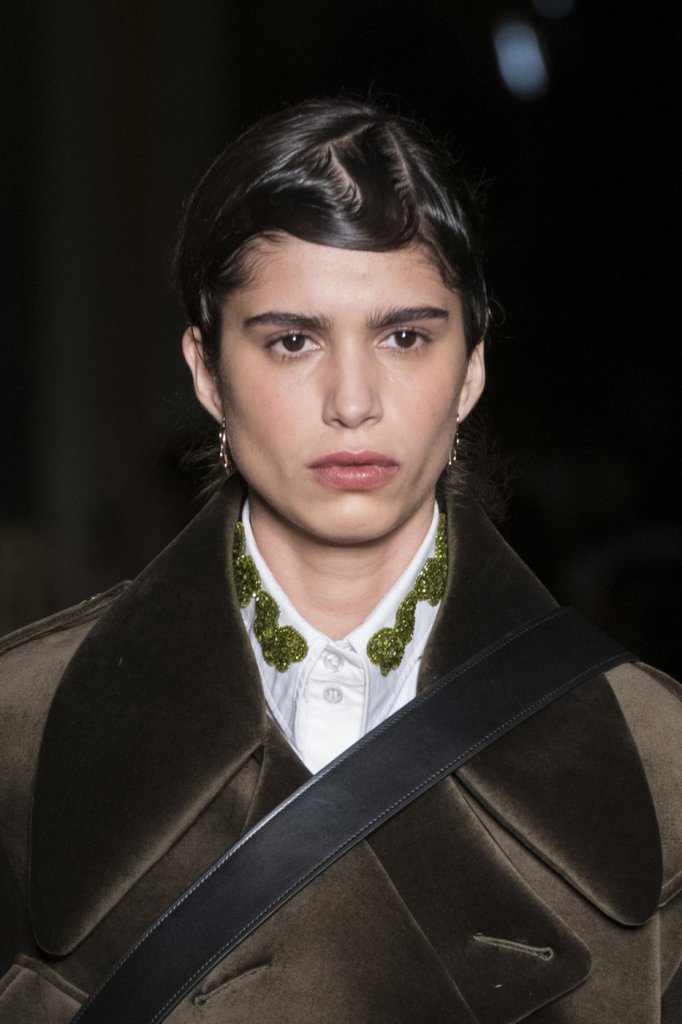 西蒙娜·罗莎 Simone Rocha 2017/18秋冬高级成衣发布秀(细节) - London Fall 2017