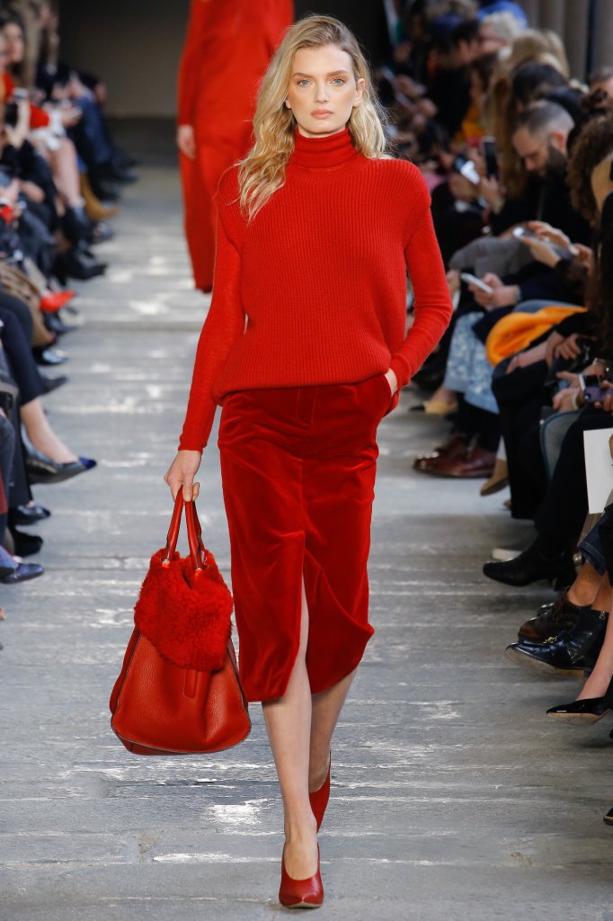 麦丝玛拉 Max Mara 2017/18秋冬高级成衣发布秀 - Milan Fall 2017