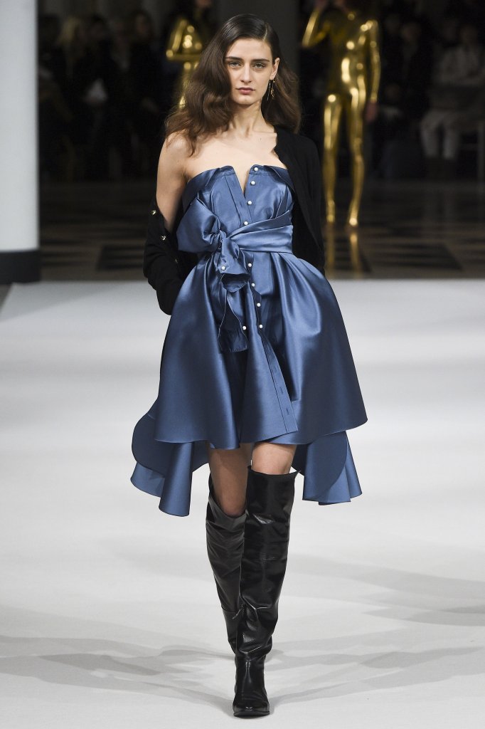 艾历克西斯·马毕 Alexis Mabille 2017/18秋冬高级成衣发布秀 - Paris Fall 2017