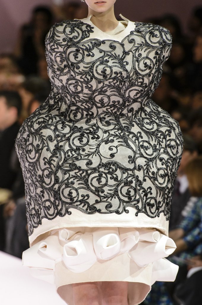 川久保玲 Comme des Garçons 2017/18秋冬高级成衣发布秀(细节) Paris Fall 2017天天时装口袋里的时尚指南