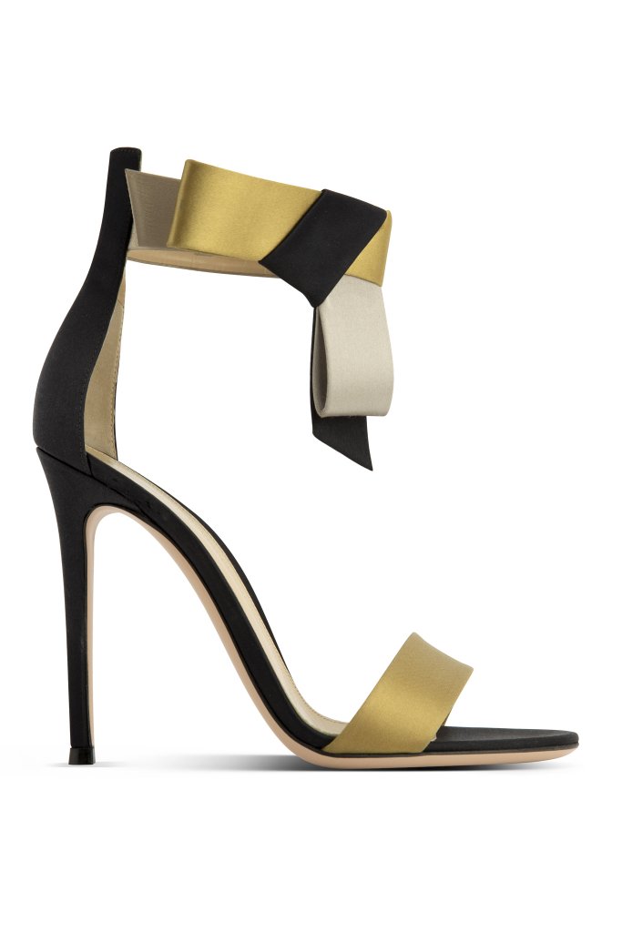 Gianvito Rossi 2017/18秋冬高级成衣系列Lookbook