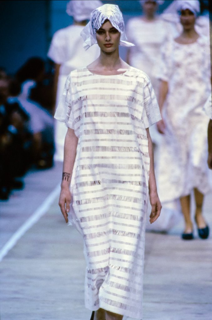 川久保玲 Comme des Gar&ccedil;ons 2012春夏高级成衣发布秀