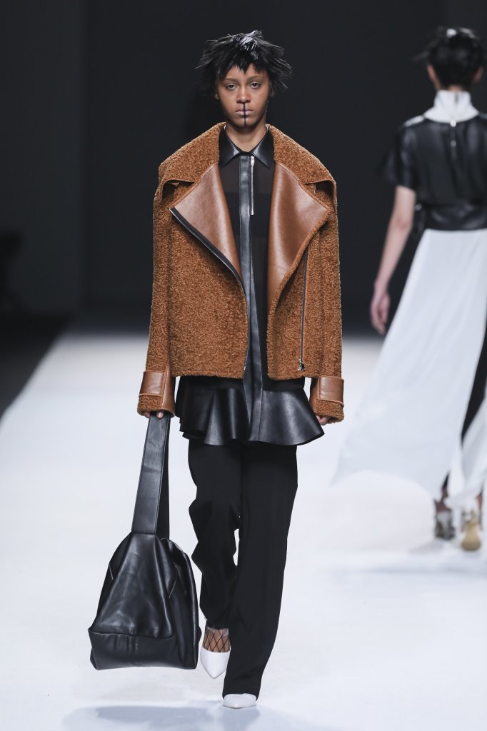 Complementair 2017/18秋冬系列高级成衣发布秀 - Shanghai Fall 2017