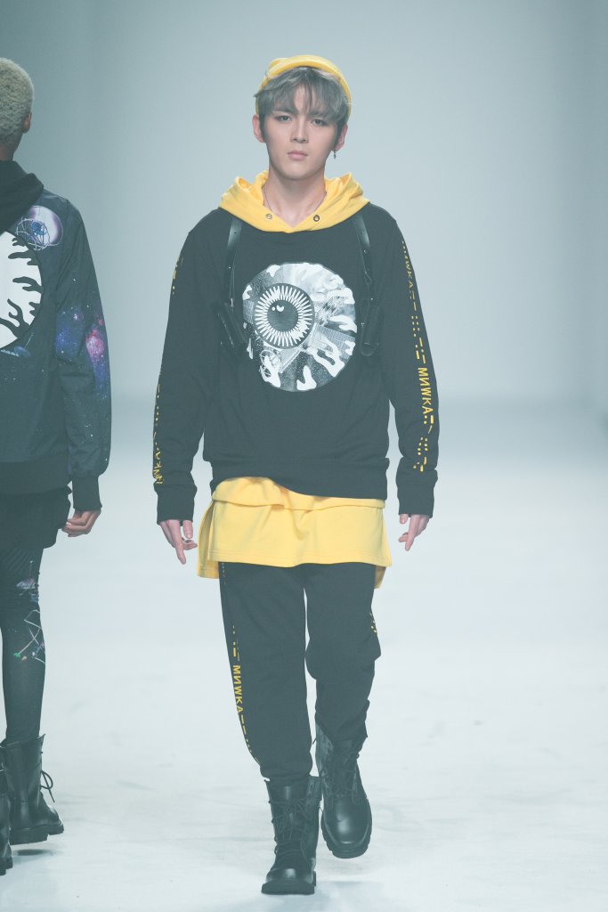 Long Clothing 2017/18秋冬高级成衣发布秀 - Shanghai Fall 2017