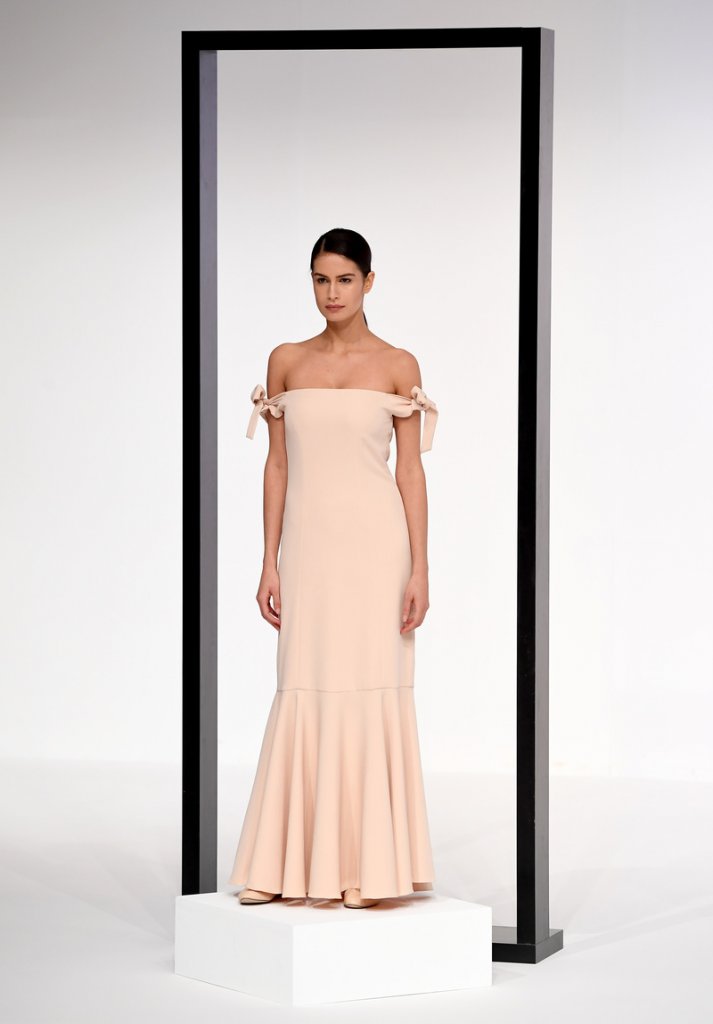 Hessa Falasi 2017/18秋冬高级成衣发布秀 - Dubai Fall 2017