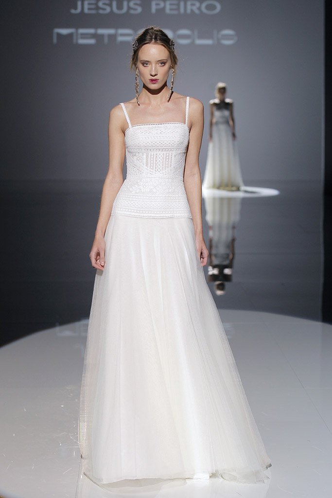 Jesús Peiró 2018婚纱礼服发布秀 - Barcelona Bridal Week