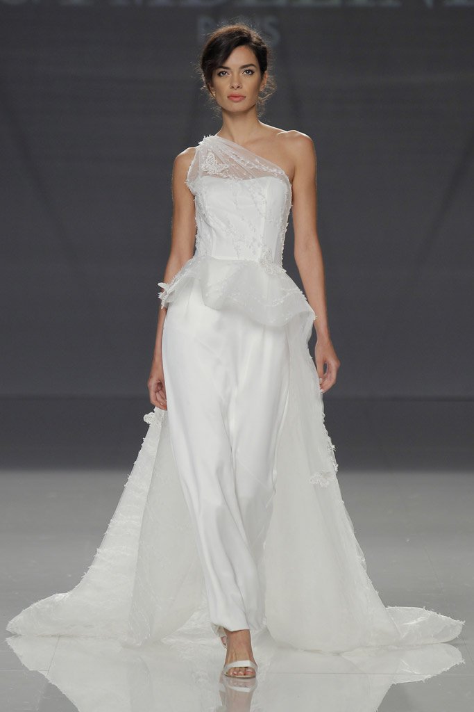 Cymbeline 2018婚纱礼服发布秀 - Barcelona Bridal Week