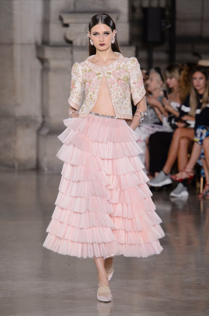 乔治斯·荷拜卡 Georges Hobeika 2017/18秋冬高级定制发布秀 - Paris Couture Fall 2017
