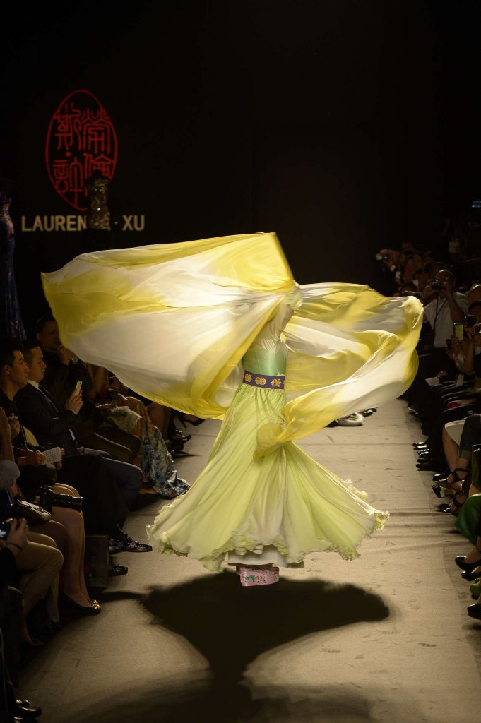 劳伦斯·许 Laurence Xu 2013/14秋冬高级定制发布秀 - Couture Fall 2013