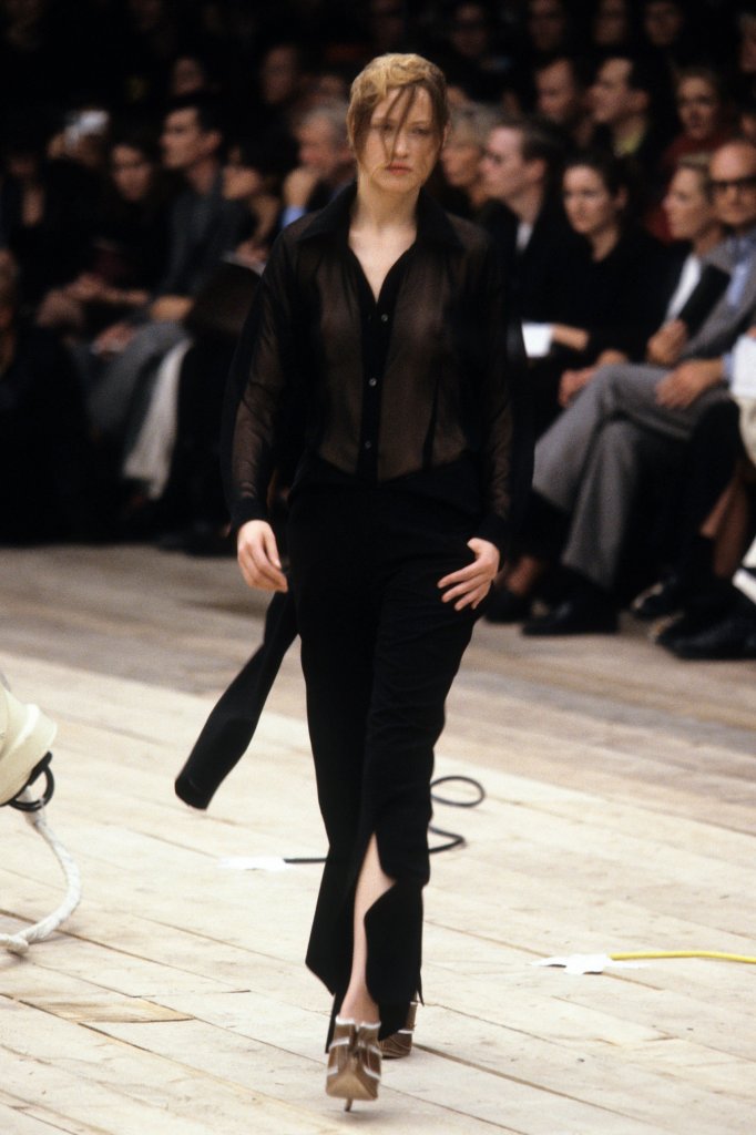 亚历山大·麦昆 Alexander McQueen 1999春夏高级成衣发布秀 - Paris Spring 1999