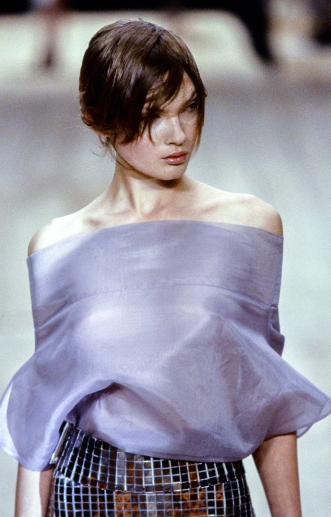 亚历山大·麦昆 Alexander McQueen 1999春夏高级成衣发布秀(细节) - Paris Spring 1999