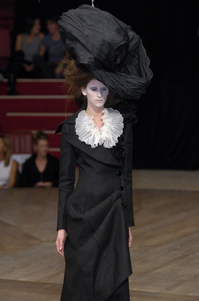 亚历山大·麦昆 Alexander McQueen 2007春夏高级成衣发布秀 - Paris Spring 2007