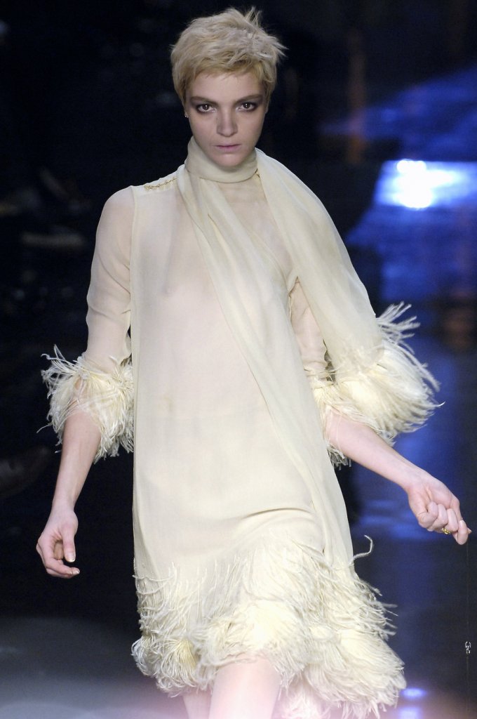 高缇耶 法国 巴黎 走秀(runway) 2006/07秋冬 女装