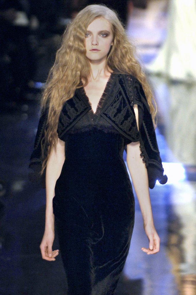 高缇耶 法国 巴黎 走秀(runway) 2006/07秋冬 女装