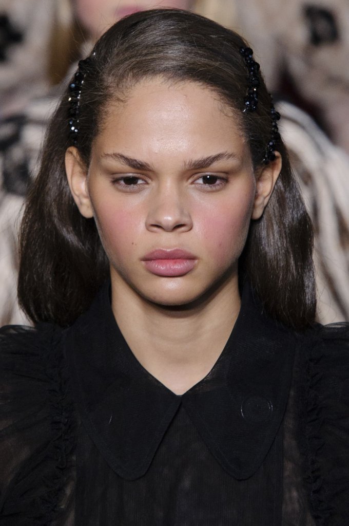 西蒙娜·罗莎 simone rocha 2018春夏高级成衣发布秀(细节) - london