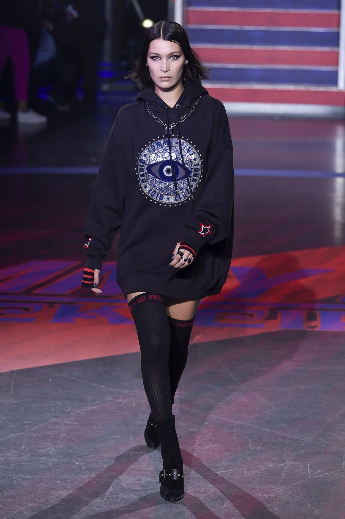 汤米·希尔费格 Tommy Hilfiger 2017/18秋冬高级成衣发布秀 - London Fall 2017