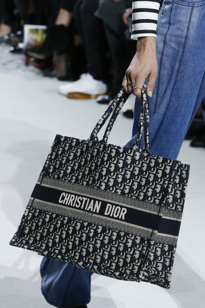 克里斯汀·迪奥 Christian Dior 2018春夏高级成衣发布秀(细节) - Paris Spring 2018