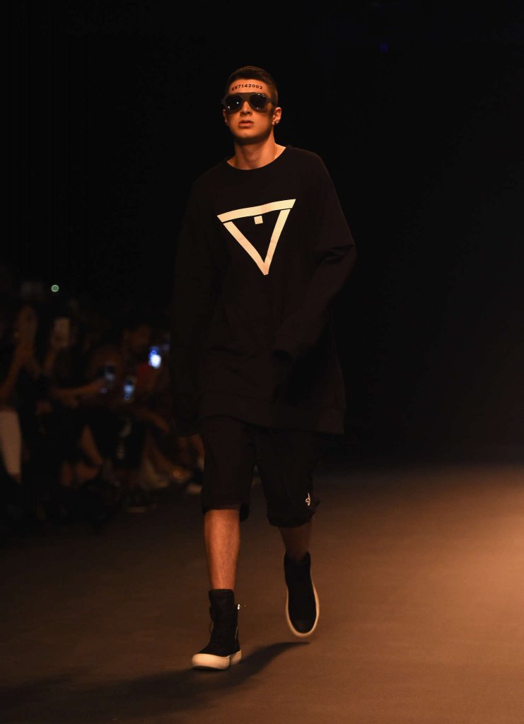 Uniti By Babak Vosoughi 2018春夏高级成衣发布秀 - Dubai Spring 2018