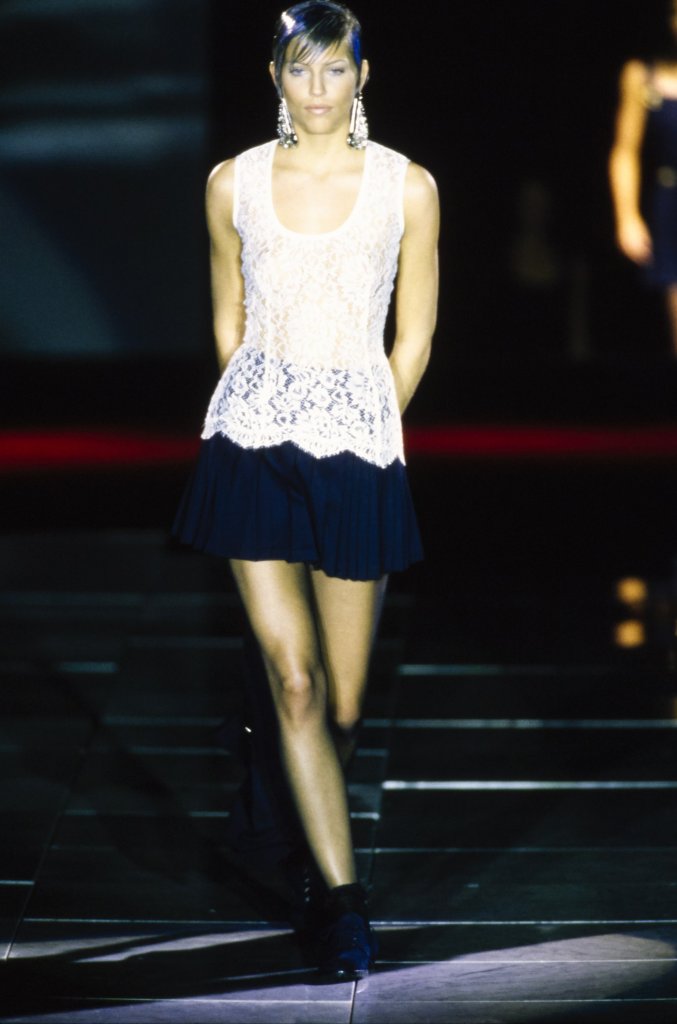 范思哲 Versace 1994春夏高级成衣发布秀 - Milan Spring 1994