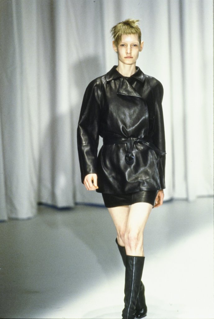 范思哲 Versace 1997/98秋冬高级成衣发布秀 - Milan Fall 1997
