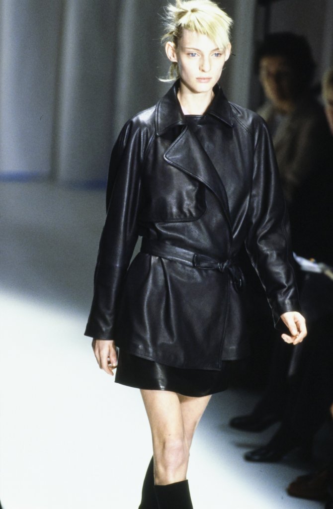 范思哲 Versace 1997/98秋冬高级成衣发布秀 - Milan Fall 1997
