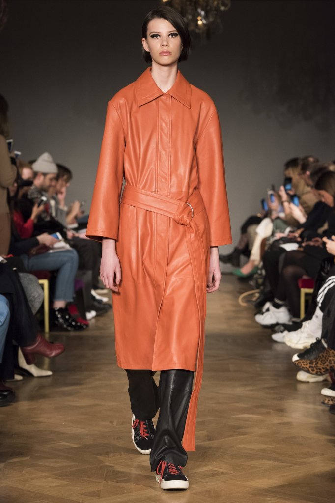 Stand 2018/19秋冬高级成衣发布秀 - Stockholm Fall 2018