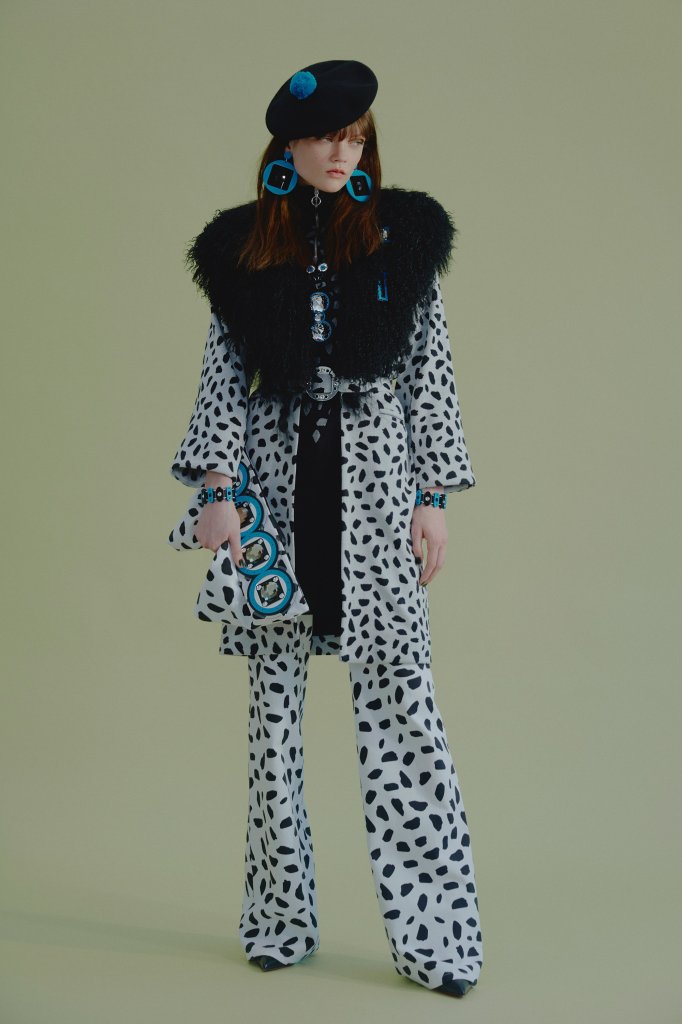 霍莉·富尔顿 Holly Fulton 2018/19秋冬高级成衣Lookbook - London Fall 2018