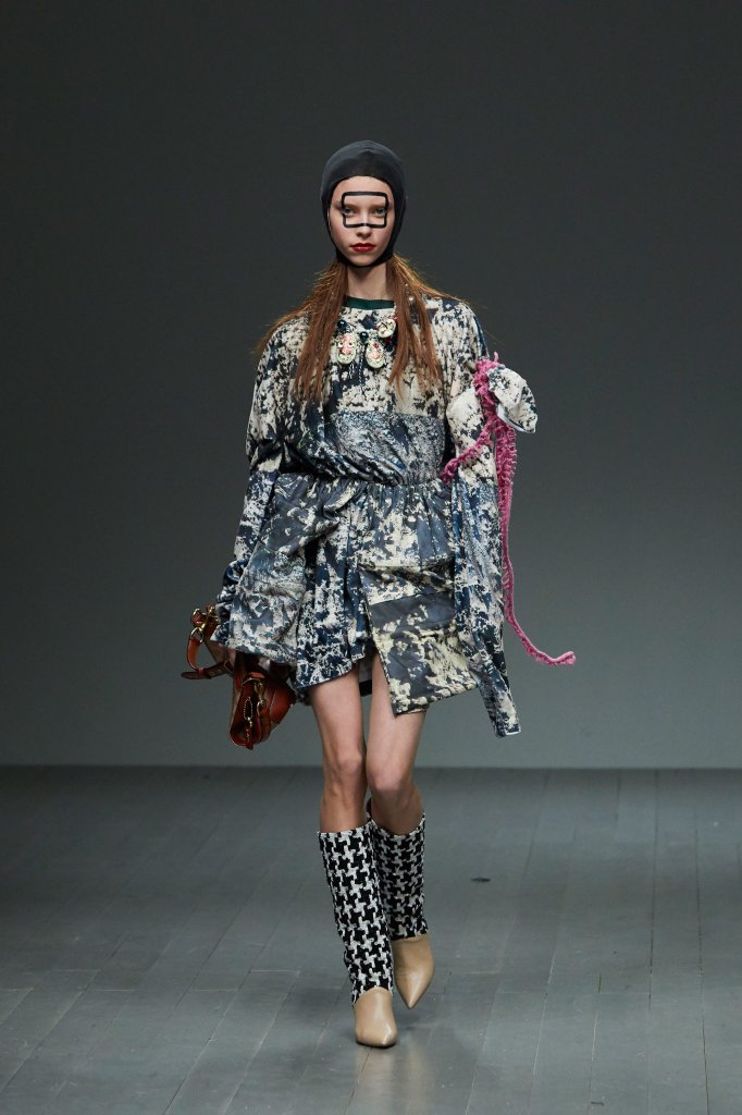 夸张戏剧型大杂烩