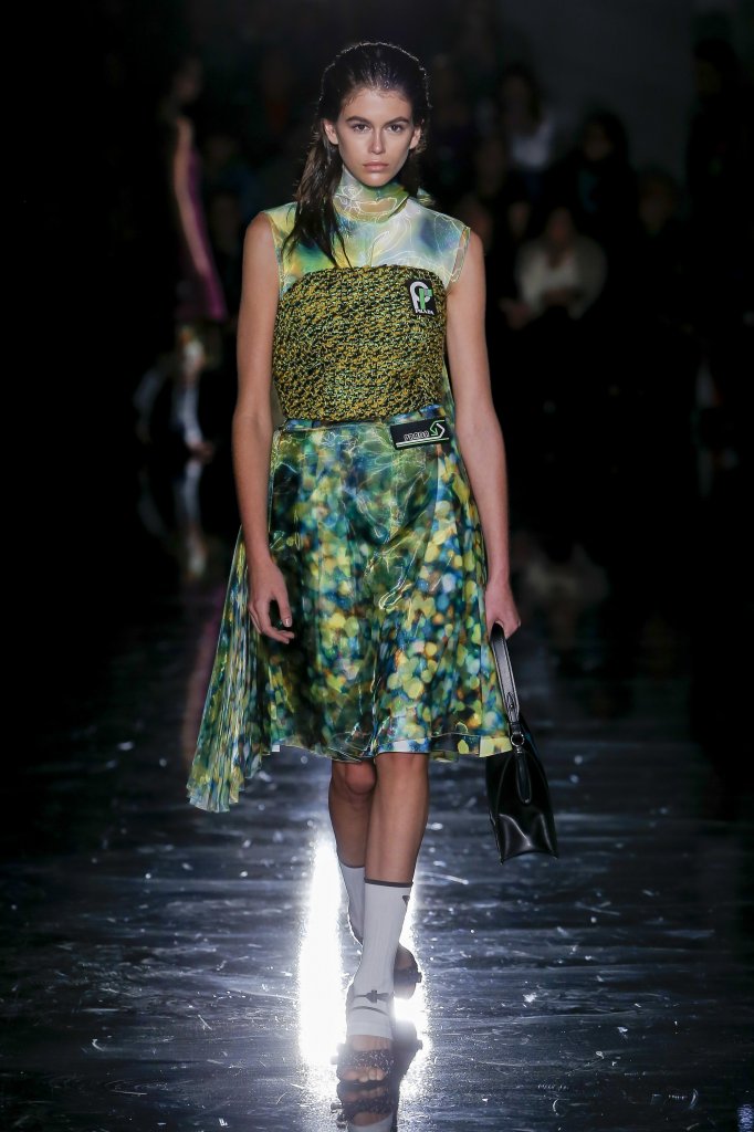 普拉达 prada 2018/19秋冬高级成衣发布秀 - milan fall 2018